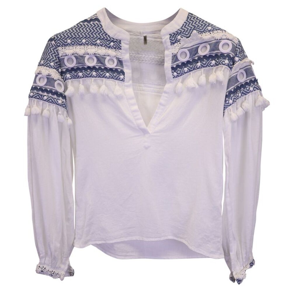 Dodo Bar Or Tassel Detail Top in White Cotton